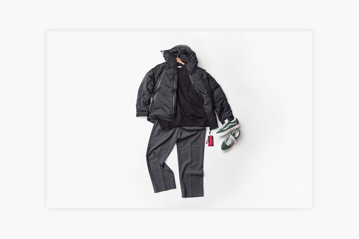 クリスマスをイメージしたメンズの服