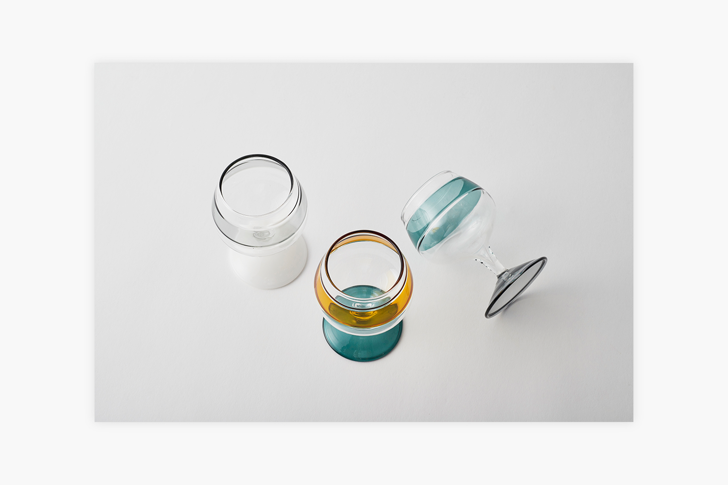 3つのワイングラス