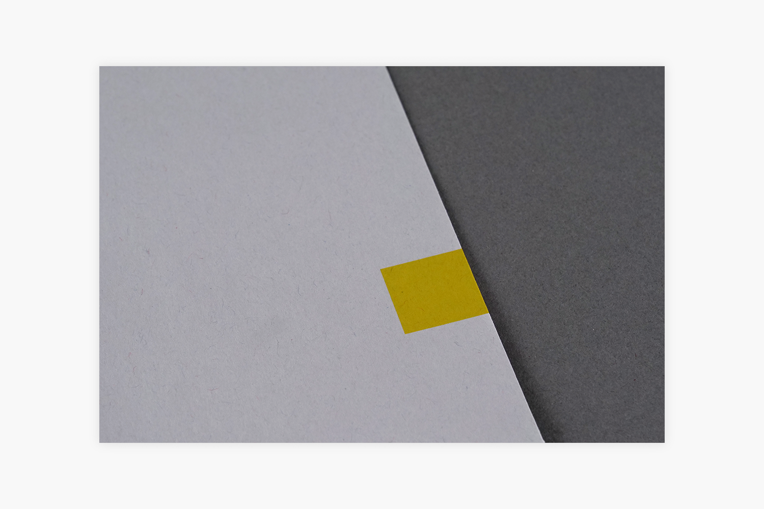 あんどぷらす　角2封筒の表面